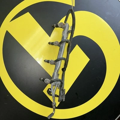 Fuel Injection Rail W Fuel Injectors OE 166003rc0a Fits NISSAN SENTRA 2013-2019 - Image 1 of 4