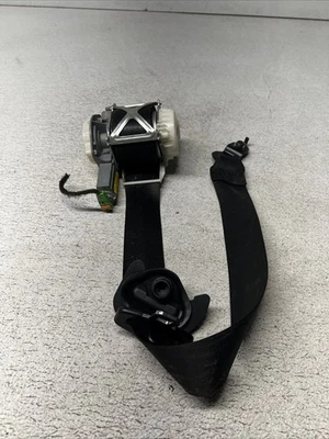 Cinturón de seguridad delantero izquierdo mercedes w204 c300 c250 c63 2008-2014 oem Foto 1 de 4