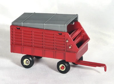 Ertl - International Harvester Red Forage Wagon - 1:64 Scale - Image 1 of 4