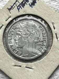 1947 B France 2 Francs Coin - KM 886a.2 - Nice Coin - Picture 1 of 2