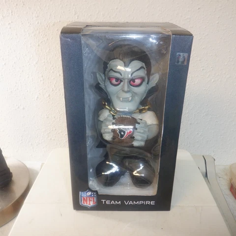 NFL TEXANS TEAM VAMPIRE 7" Figure FOREVER NIGHTMARES Dracula Cover