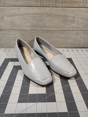 Enzo Angiolini Liberty Dusty Blue Leather Slip On Ballet Flat Shoes 7M Loafers - Image 1 of 4