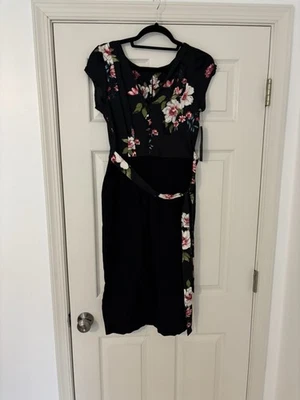 Stop Staring Dress, Fitted Dress Size L - Image 1 of 4