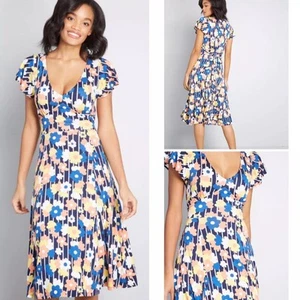Abito in maglia ModCloth blu a righe fiori senza tempo adorabile taglia XXS - Foto 1 di 13