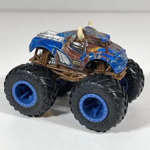 Hot Wheels Monster Trucks Steer Clear 1:64 Diecast Demolition Doubles Loose - Picture 1 of 6