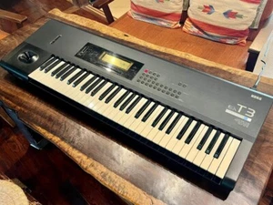 KORG T3 EX Synthesizer - Picture 1 of 13