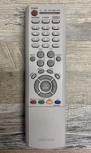 SAMSUNG BP59-00076 TV Remote Control HL-R5087W , HL-R5687W , HL-S6167W - Picture 1 of 3