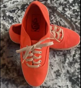 VANS Women Size 6.5 US Bright Neon Coral Low Top Canvas Sneaker Shoe Mens 5 US - Picture 1 of 5