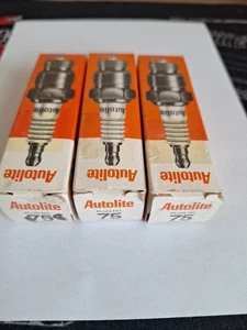 (3) Autolite Automotive Regular Spark Plugs. Part 75 - Picture 1 of 1