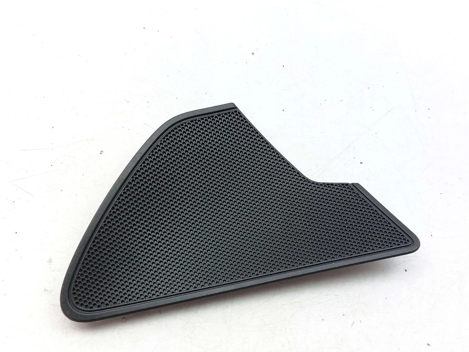 AUDI A6 C7 DOOR SPEAKER COVER TRIM FRONT RIGHT DRIVER SIDE 4G0035424A 2013 - Image 1 of 4