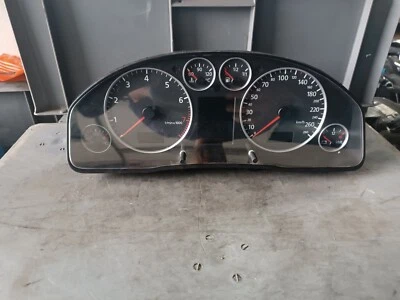 Original Audi A6 4B V6 V8 Tacho Kombiinstrument Tachometer 199.994KM 4B0920933P - Bild 1 von 4