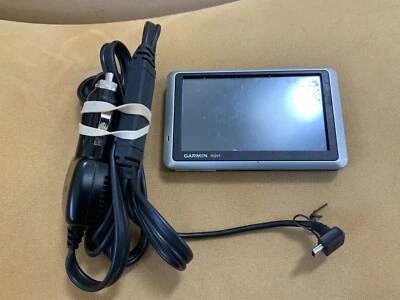 Garmin nuvi 1350 4.3-Inch Portable GPS Navigator w GTM 25 Traffic Receiver - Image 1 of 4