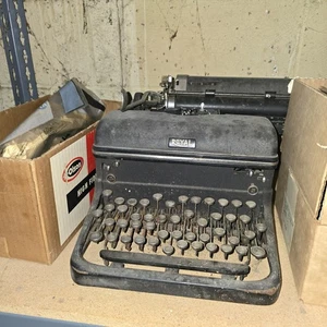 Royal Typewriter Ribbon Metal - Picture 1 of 1