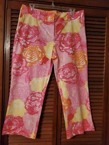 Lilly Pulitzer Capris Womens Size 10 - Picture 1 of 5
