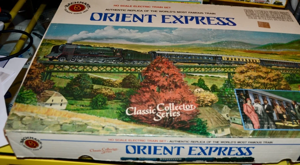 Juego de tren Bachmann Orient Express 40-0185--Escala HO Foto 1 de 4