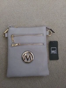 MKF Collection Mia K Farrow black crossbody purse/bag new with tags - NEW - Picture 1 of 5