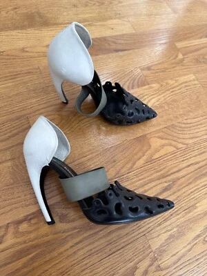 Proenza Schouler 2013 年秋季跑道 D Orsay 高跟鞋 — 第 1/4 张图片