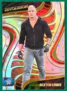 Dexter Lumis - 2023 Panini Revolution WWE Astro #3 - WWE RAW Wrestling Card - Foto 1 di 3