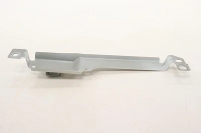 2018 - 2025 VOLVO XC60 FRONT RIGHT FENDER SUPPORT BRACKET OEM 31424581 WHITE_614 - Image 1 of 4