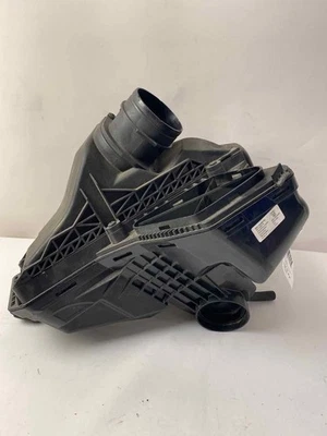 Purificador de aire AUDI A5 13 - 17 56 K millas 2,0 L turbo Foto 1 de 4