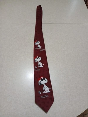 Peanuts Snoopy Tie Golf Joe Cool Red Foto 1 de 3
