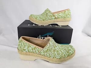 Dansko Victoria Canvas Green Grass Slip Ons Size 38 Clogs Vacation Beach US 7.5 - Picture 1 of 12