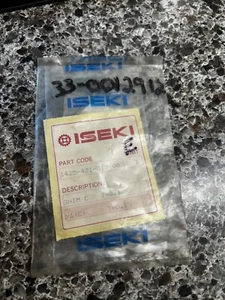 SHIM FOR DIFFERENTIAL FLANGE ON WHITE COMPACT UTILITY TRACTOR 33-0012912 - Picture 1 of 2