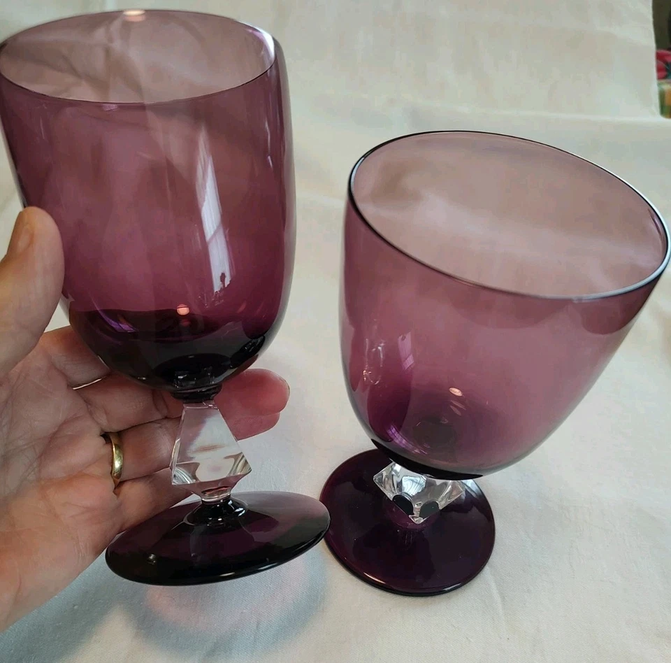 PAR (2) Copas de Vino/Copas Bryce Amatista Acuario 5 3/4" De Colección Foto 1 de 4