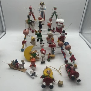 Vintage Holz Weihnachtsschmuck auf der ganzen Welt 22er Set Made in Taiwan Folkart - Bild 1 von 21