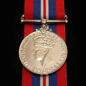 Medalla de guerra 39/45 británica/canadá/commonwealth Segunda Guerra Mundial, reproducción - Imagen 1 de 2