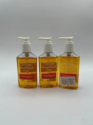 3 PACK Neutrogena Oil-Free Salicylic Acid Acne Treatment Acne Wash-6 oz EXPIRED - Image 1 of 4
