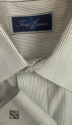 Tom James Men’s Button Up Size XL - Image 1 of 4