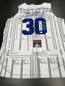 Dahntay Jones Signed Duke Blue Devils Jersey JSA COA - Picture 1 of 2