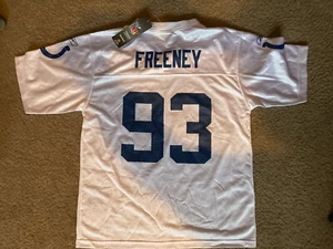 BOYS- INDY COLTS & #93 Dwight Freeney ,SIZE: BOYS : X-Large (18-20) Color: White - Picture 1 of 1