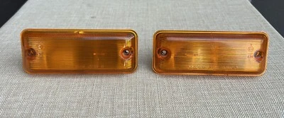 MAZDA ROTARY 1975-81 RX5-121 & 929L COUPE GENUINE KOITO RHS-LHS GUARD INDICATORS - image 1 of 4