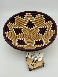 Cesta de sisal ruandés tejida a mano 7,5′′ Azizi Life Ruanda Artisans años 2000 - Imagen 1 de 9