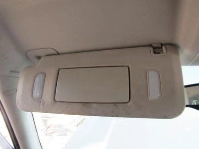 Passenger Right Sun Visor Illuminated Fits 07-14 ESCALADE 1041184 - Изображение 1 из 4