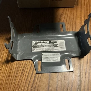 Base de motor enfriador evaporativo de metal Dial 2724 para marco Nema 56Z - Imagen 1 de 2