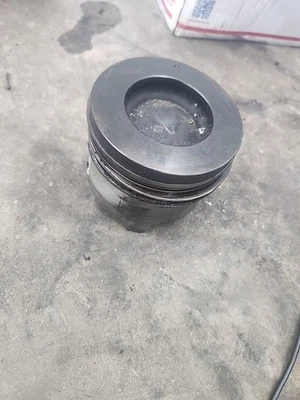 01 02 03 04 05 06 2001 2006 DURAMAX 6,6 L PISTÓN LH DRIVER 97303756 LB7 LLY 1173 Foto 1 de 4