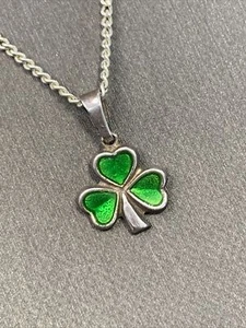 Sterling silver Lucky green enamelled Tiny clover Signed NW pendant necklace 16” - Picture 1 of 11