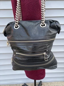 Bolso de Hombro Badgley Mischka Negro Cuero Texturizado Grande Eslabón de Cadena - Imagen 1 de 9