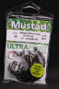 Paquete de 25 Mustad 39940BLN-80 Ultra Point - Talla 8/0 - 1X Gancho Círculo Demonio Fuerte - Imagen 1 de 2