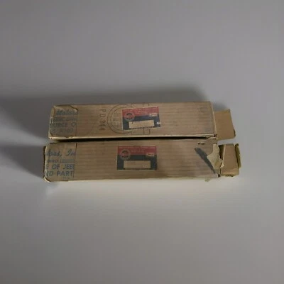 JUEGO DE AMORTIGUADORES WILLYS/JEEP NOS CON CAJAS PN 928289 GRUPO 27-04 Foto 1 de 4