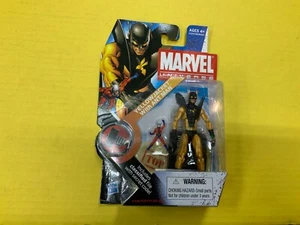 Marvel Universe Yellow Jacket w/ Antman Figure - Picture 1 of 3