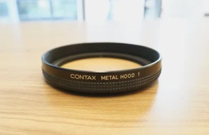 Contax Metal Hood 1 (86mm Wide Screw-In Hood) - Picture 1 of 9