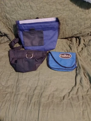 Lote de 3 bolsas portátiles para golosinas para perros Foto 1 de 4