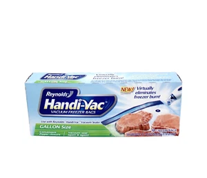 Reynolds Handi-Vac Gallon Size Vacuum Bags Contains 9 Bags NEW - Picture 1 of 3