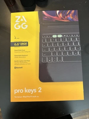 Teclado inalámbrico ZAGG Pro Keys 2 con estuche desmontable para Apple iPad Pro 11" Foto 1 de 4