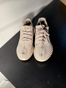 Size 9.5 - adidas Yeezy Boost 350 Oxford Tan - Picture 1 of 7
