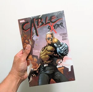 Cable Soldier X Libro de Tapa Dura NUEVO Sellado Marvel Novela Gráfica Cómic - Imagen 1 de 10